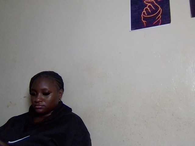 Kimzey live cam on BongaCams