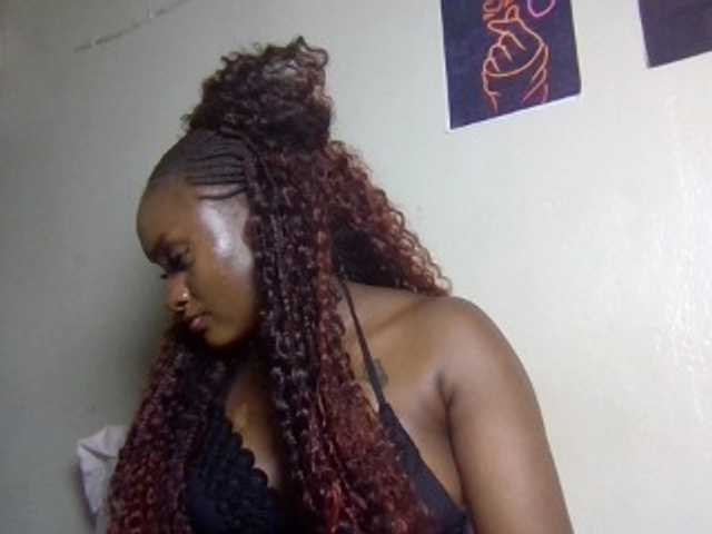 Kimzey live cam on BongaCams