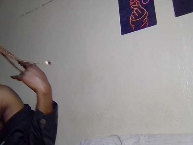 Kimzey live cam on BongaCams