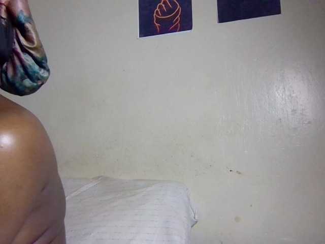 Kimzey live cam on BongaCams