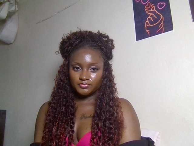 Kimzey live cam on BongaCams