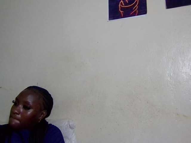 Kimzey live cam on BongaCams