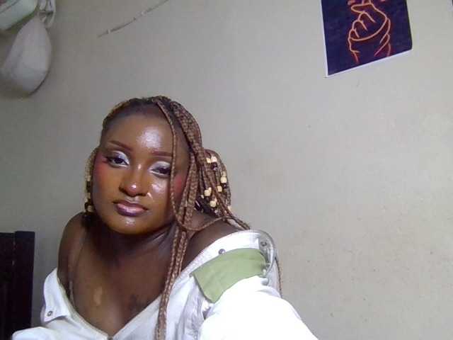 Kimzey live cam on BongaCams
