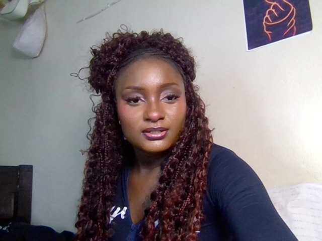 Kimzey live cam on BongaCams