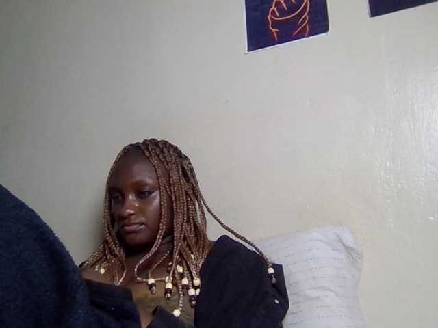 Kimzey live cam on BongaCams