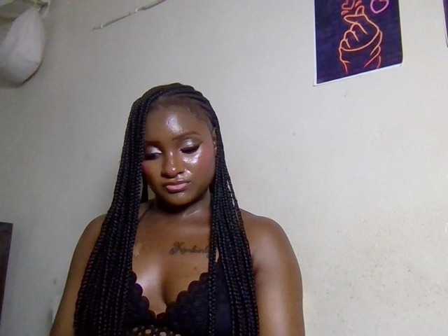 Kimzey live cam on BongaCams