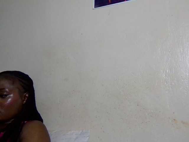 Kimzey live cam on BongaCams