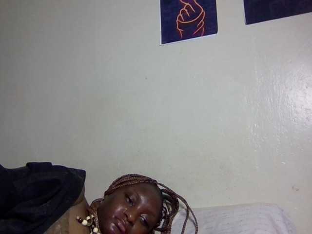 Kimzey live cam on BongaCams