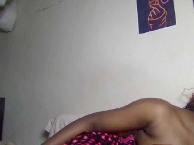 Kimzey live cam on BongaCams