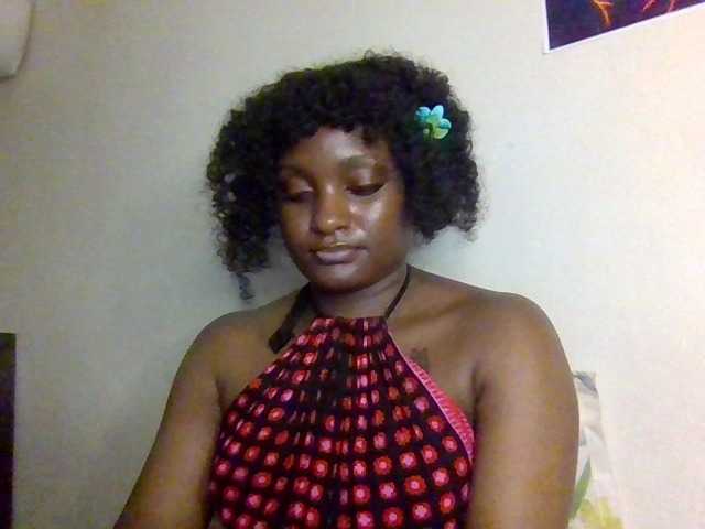Kimzey live cam on BongaCams
