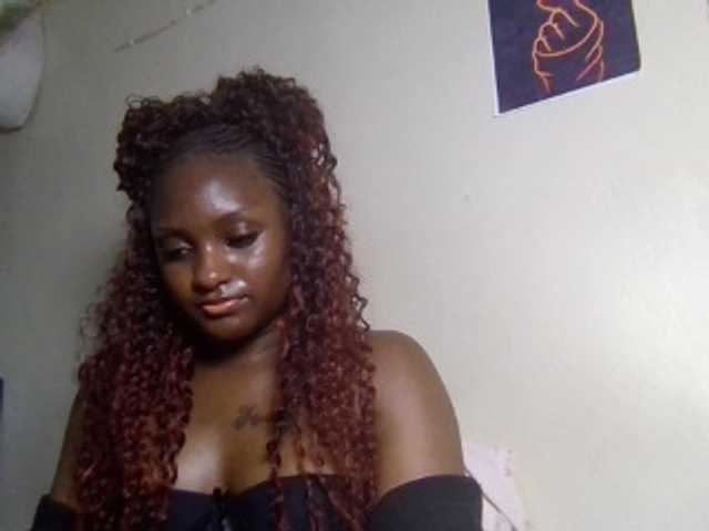 SweetKimmie live webcam show