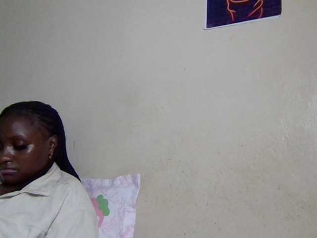 Kimzey live cam on BongaCams