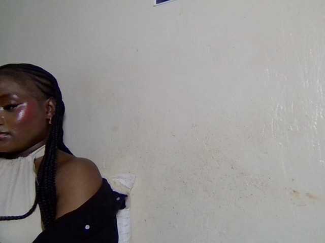 Kimzey live cam on BongaCams