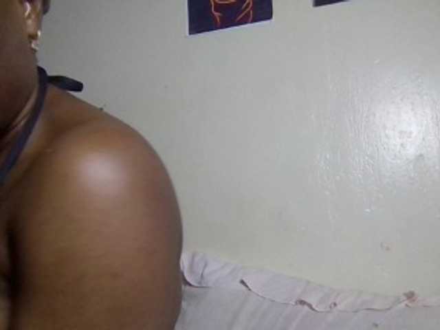Kimzey live cam on BongaCams