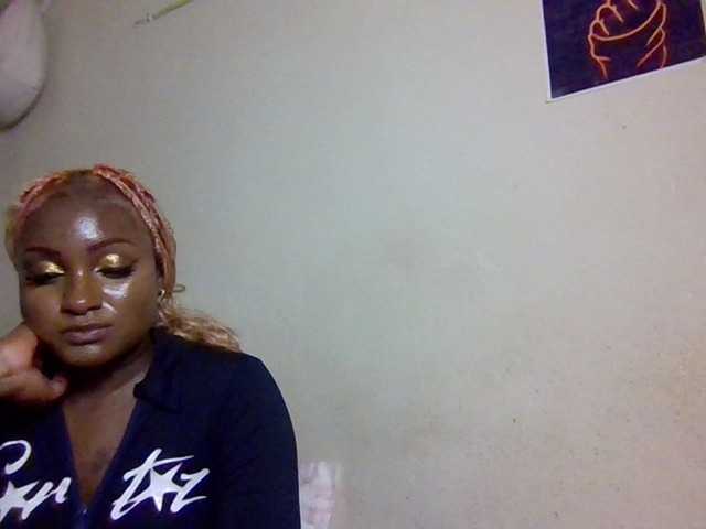 SweetKimmie live cam on BongaCams