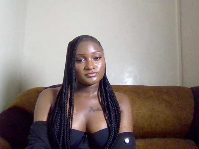 Kimzey live cam on BongaCams