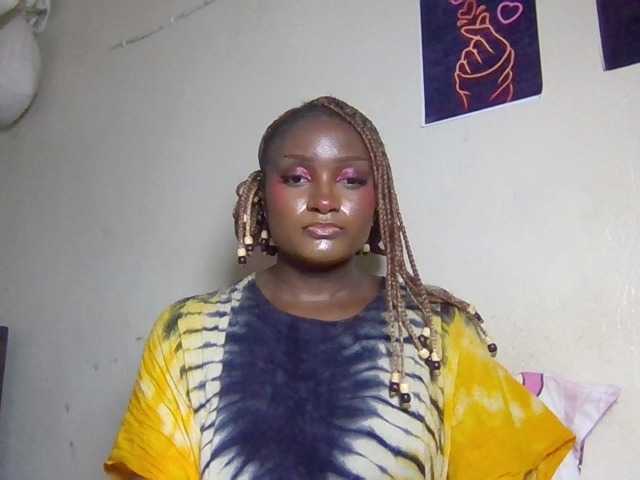 Kimzey live cam on BongaCams