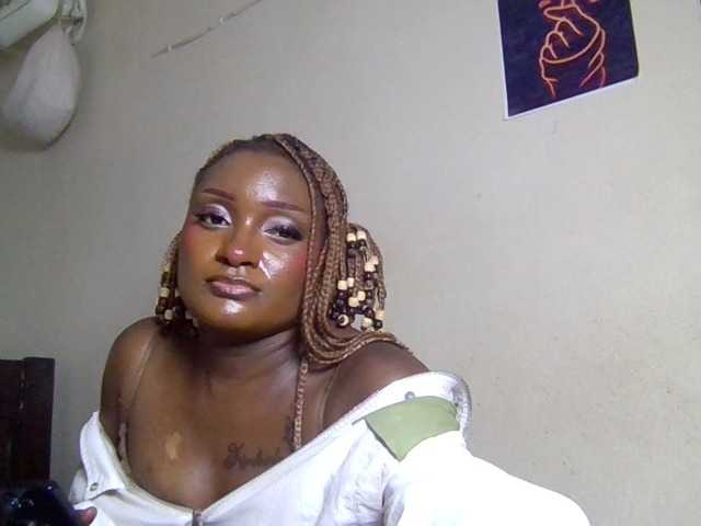 Kimzey live cam on BongaCams
