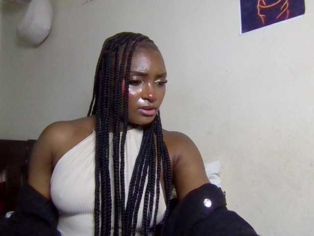 Kimzey live cam on BongaCams