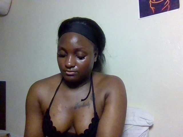 Kimzey live cam on BongaCams