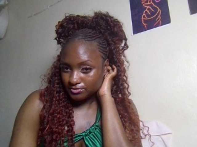 SweetKimmie live webcam show