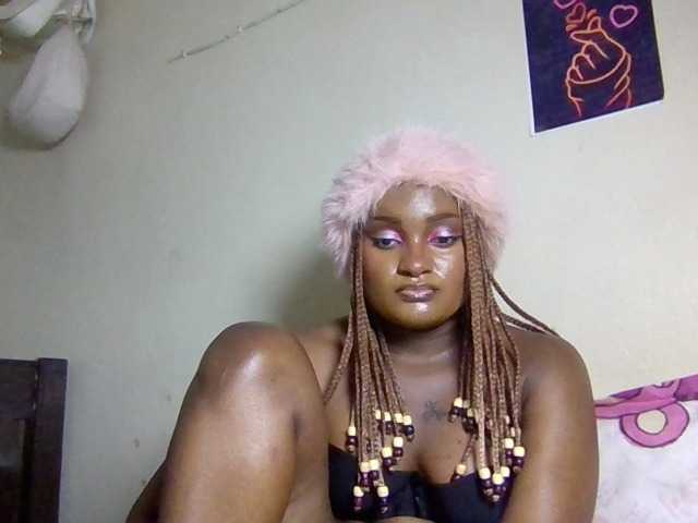 Kimzey live cam on BongaCams