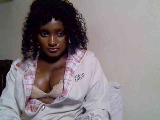 SweetKimmie webcam