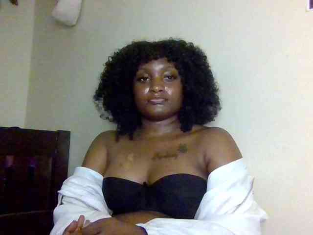 SweetKimmie webcam