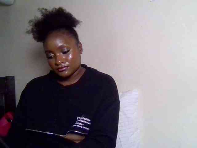 SweetKimmie webcam