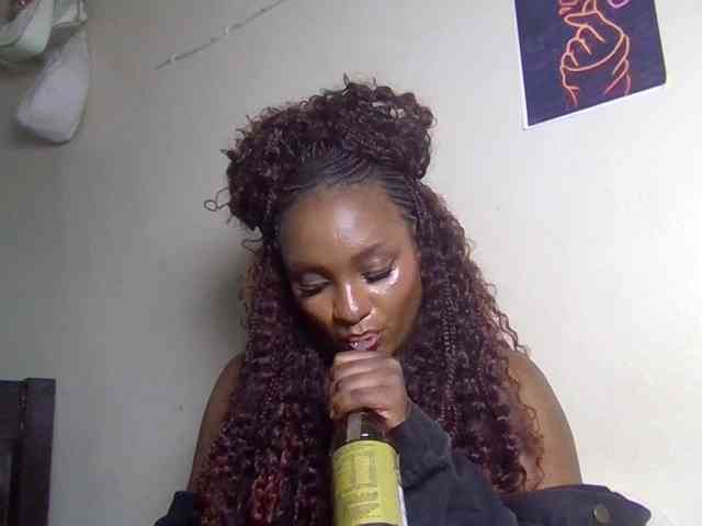 SweetKimmie webcam