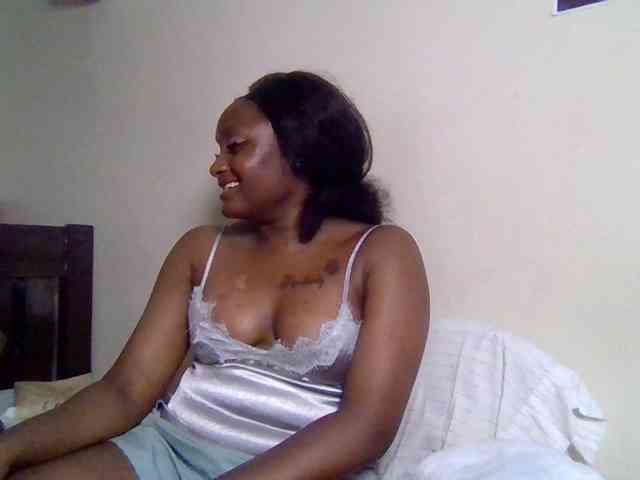 SweetKimmie webcam