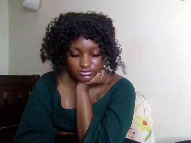 SweetKimmie webcam