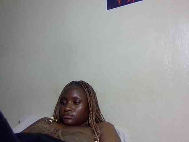SweetKimmie webcam