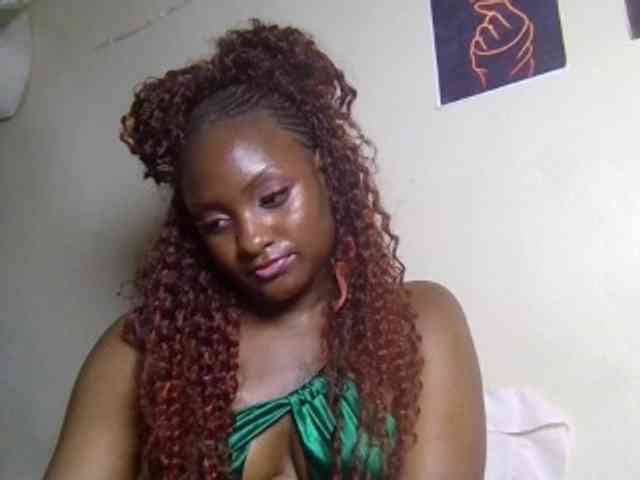 SweetKimmie webcam