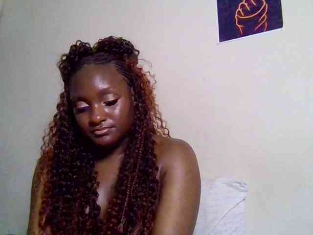 SweetKimmie webcam