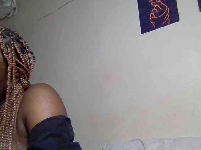 SweetKimmie webcam