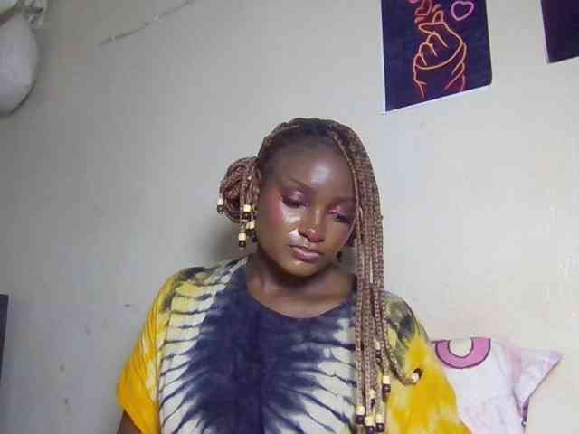 SweetKimmie webcam