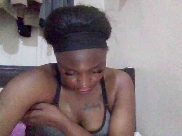 SweetKimmie webcam