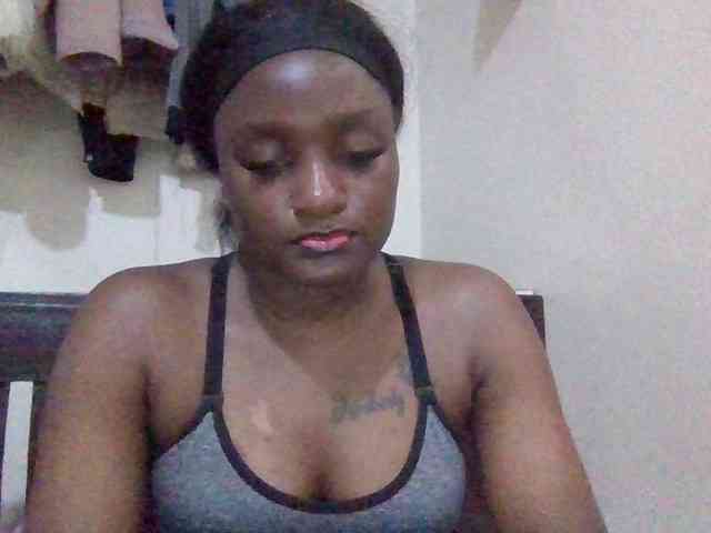 SweetKimmie webcam
