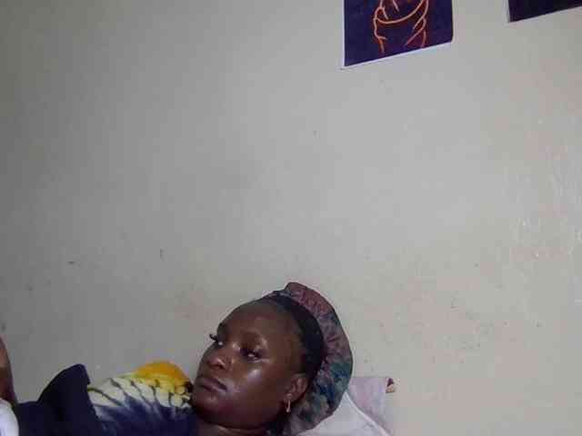 SweetKimmie webcam