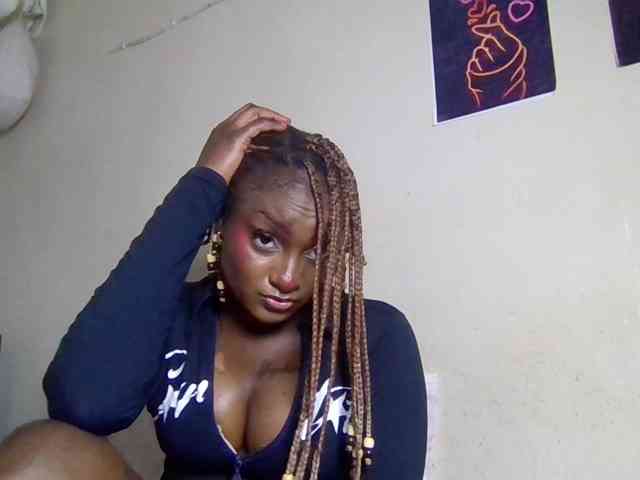 SweetKimmie webcam