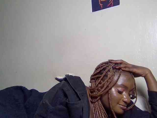 SweetKimmie webcam