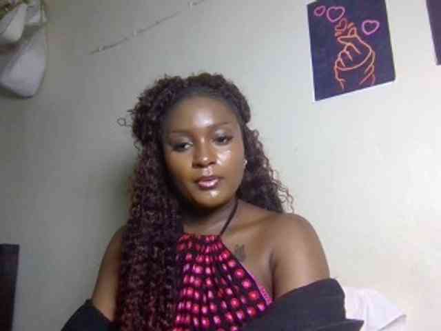 SweetKimmie webcam