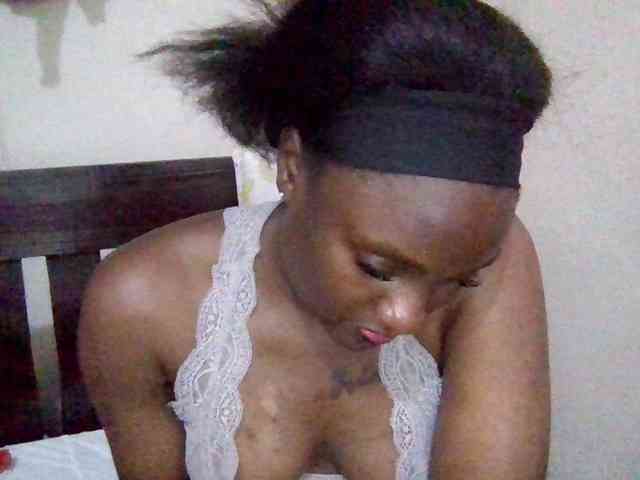 SweetKimmie webcam