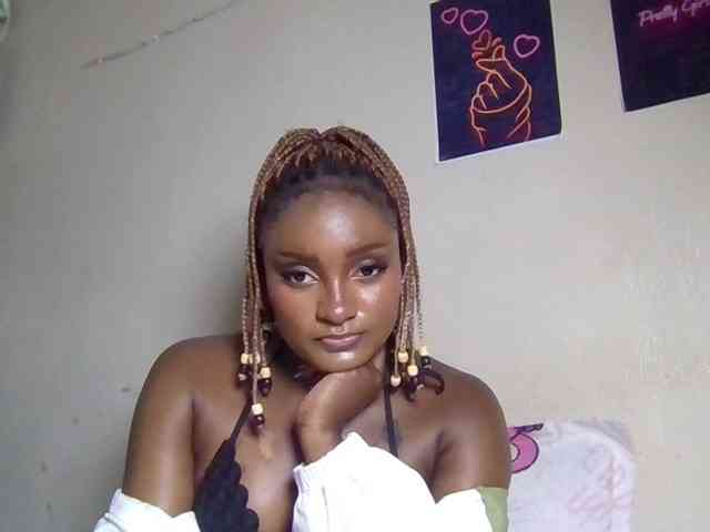 SweetKimmie webcam