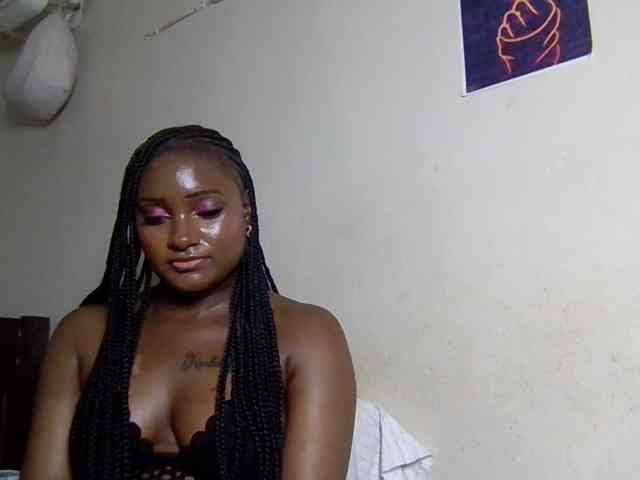 SweetKimmie webcam