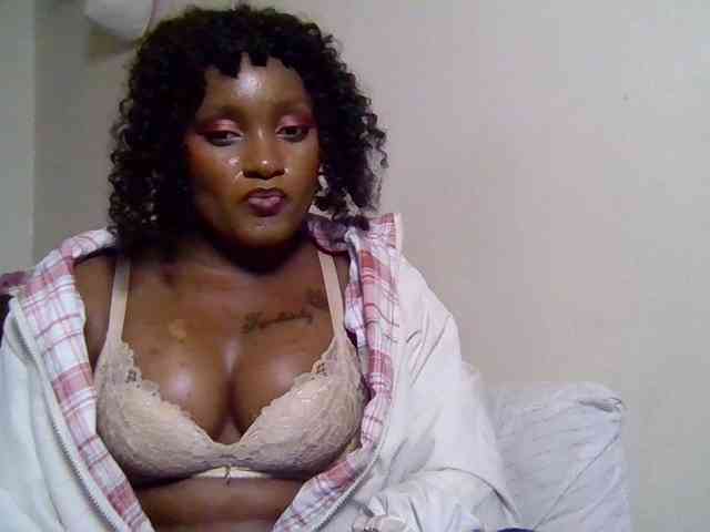 SweetKimmie webcam