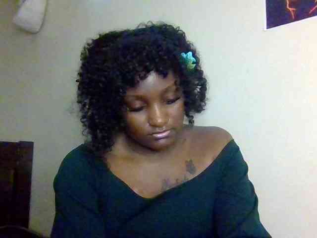 SweetKimmie webcam