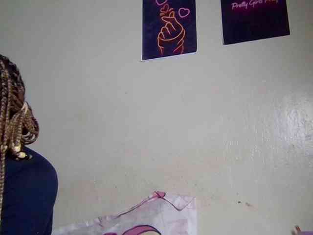 SweetKimmie webcam