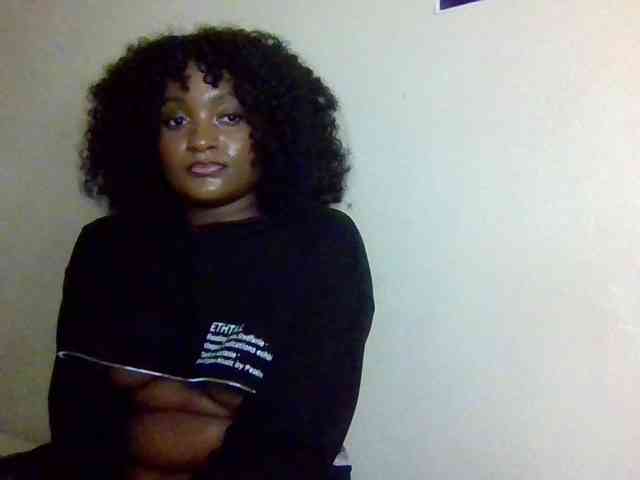 SweetKimmie webcam